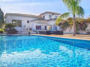 Stunning 6bedrooms villa marbella with Spa by Lodgerstrip